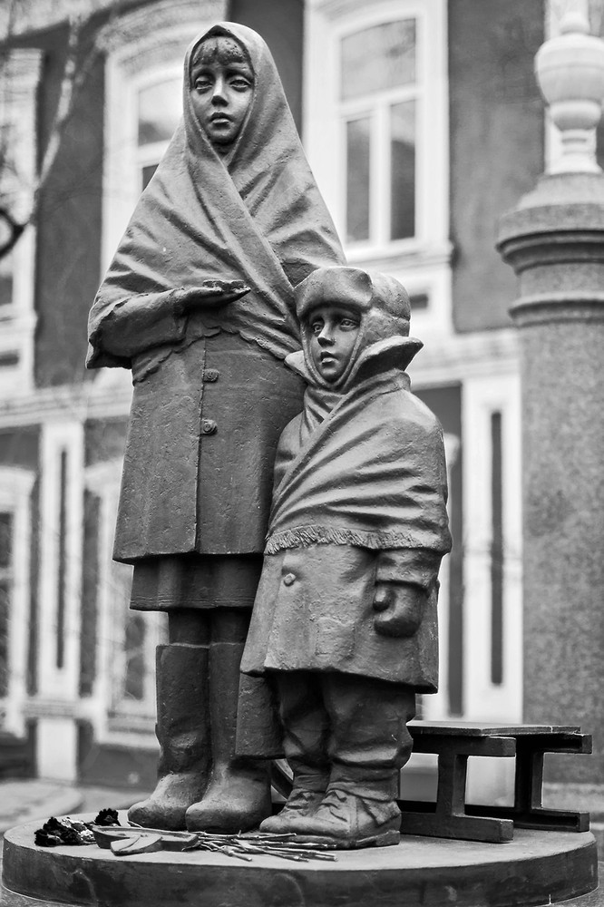 памятник детям блокадного Ленинграда